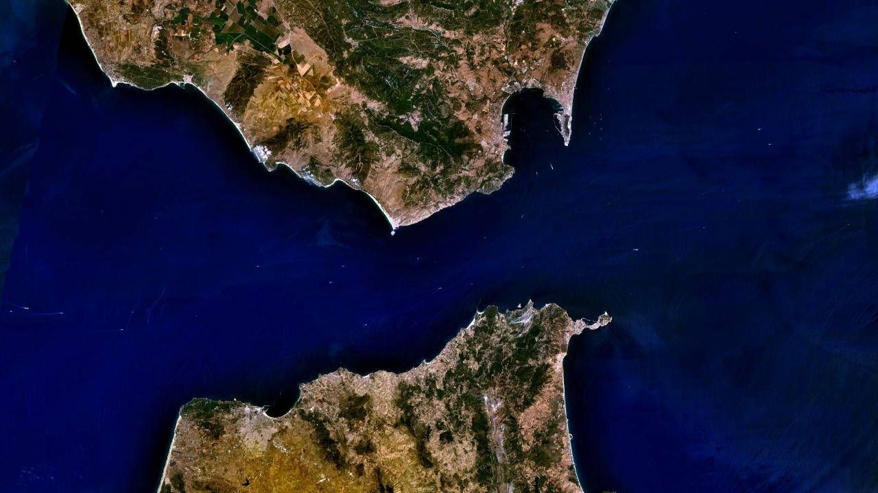 Вид на Гибралтарский пролив из космоса