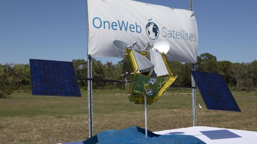 Модель спутника OneWeb
