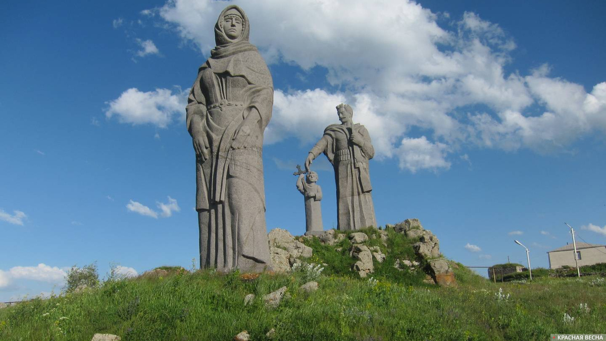 Памятник погибшим в войне 1988–1993 гг. Армения.