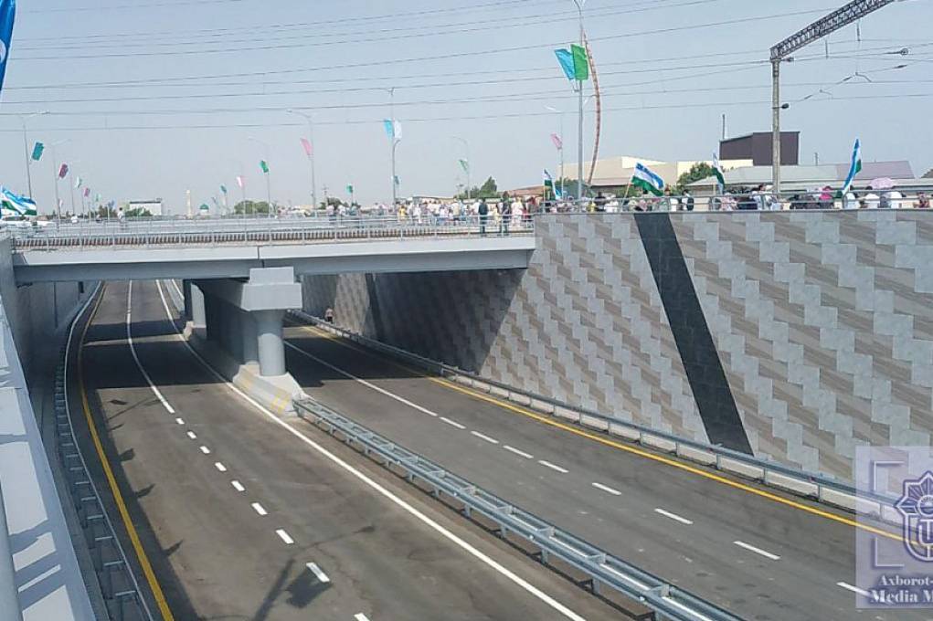 Автомрбильный мост транспортной развязки Ташкент — Назарбек