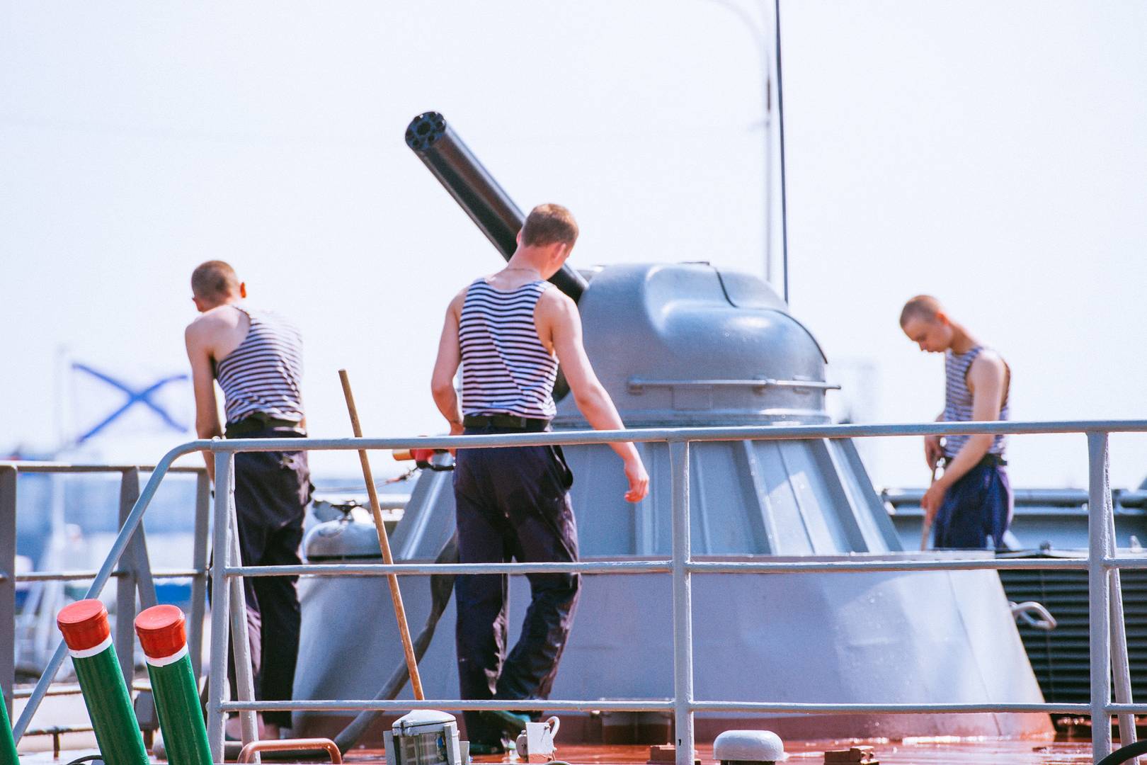 Моряки ВМФ России