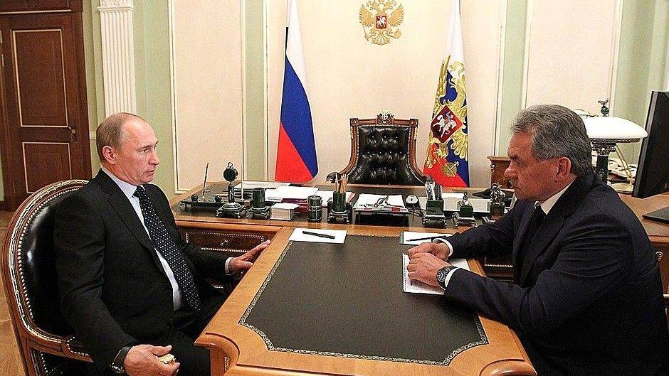 Рабочая встреча с Министром обороны Сергеем Шойгу Президент России