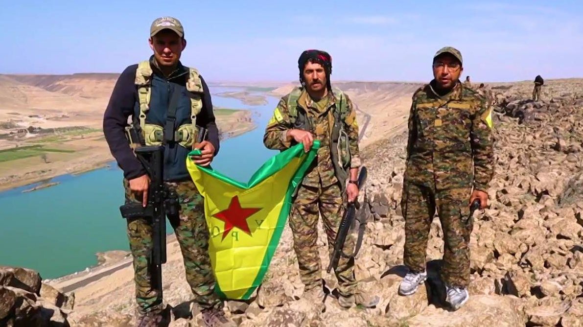 Курдские вооруженные отряды народной самообороны (YPG)