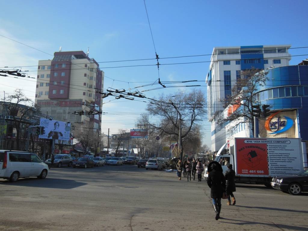 Перекрёсток в  Бишкеке
