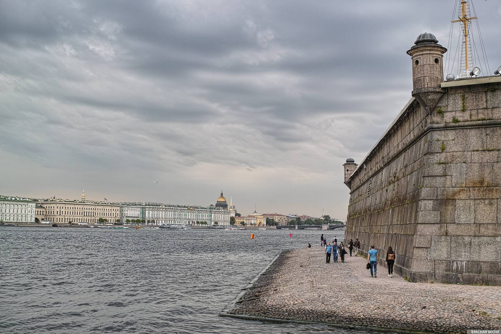 Набережная Петропавловской крепости