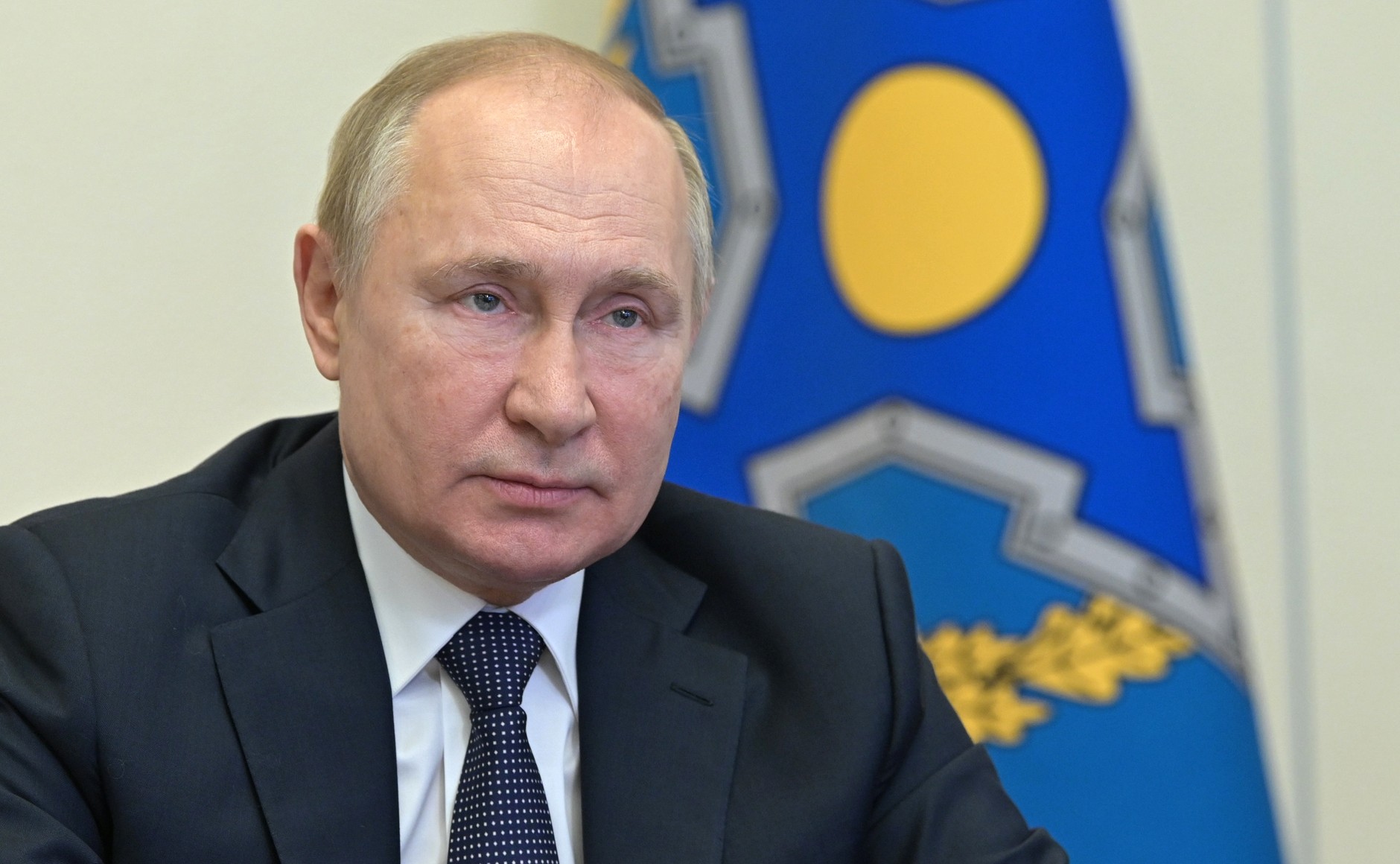 Президент России Владимир Путин на сессии Совета коллективной безопасности ОДКБ
