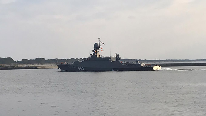 Ракетные корабли Балтийского флота выполнили комплекс ракетно-артиллерийских стрельб в Балтийском море