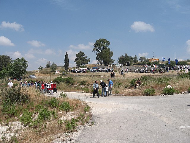 Заброшенное израильское поселение Хомеш, 2008 год
