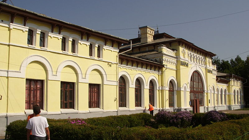 Вокзал станции Шарья