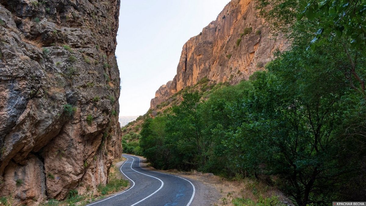 Горная дорога. Армения
