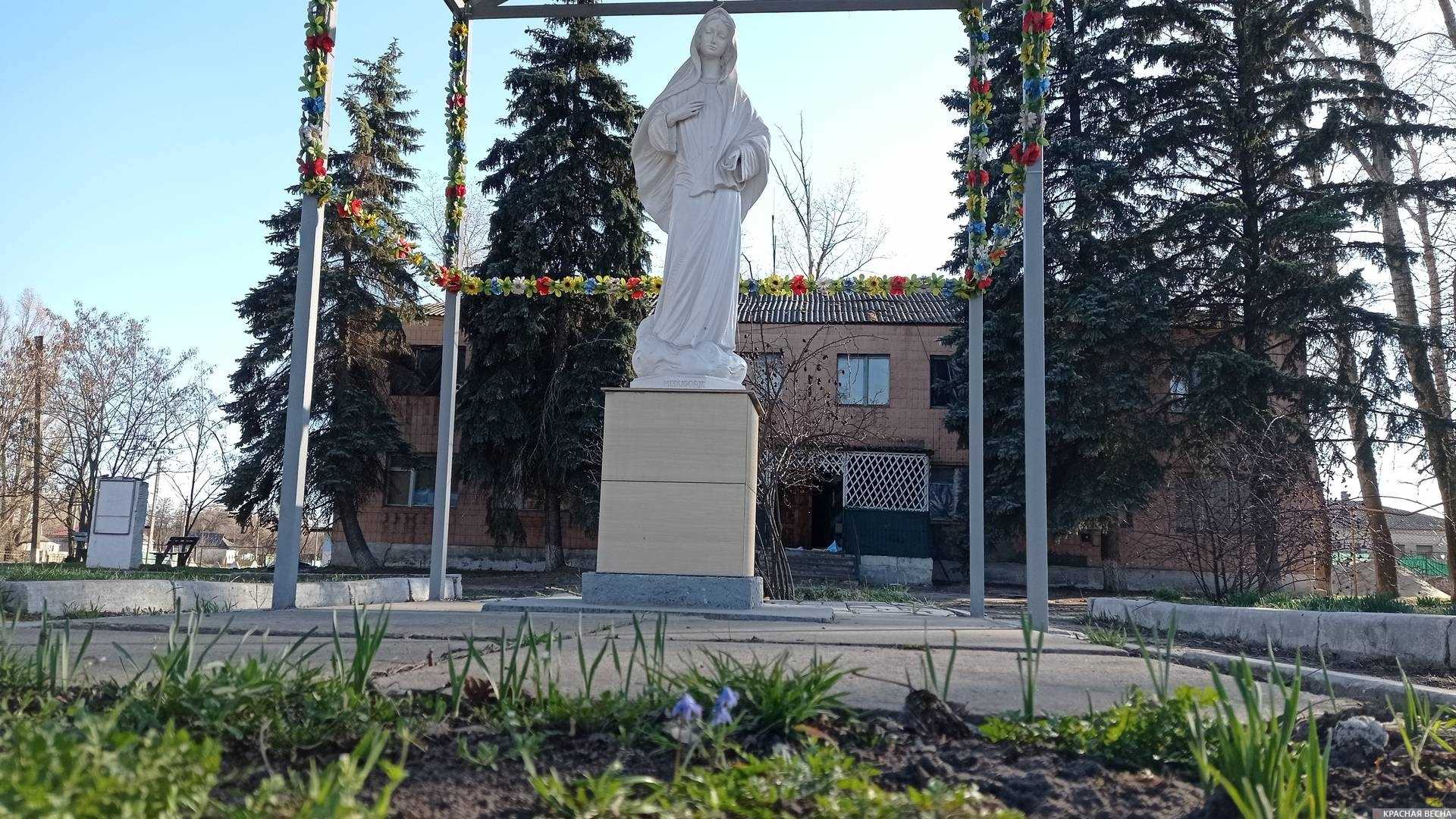 Католическая Дева Меджугорье в Муратово