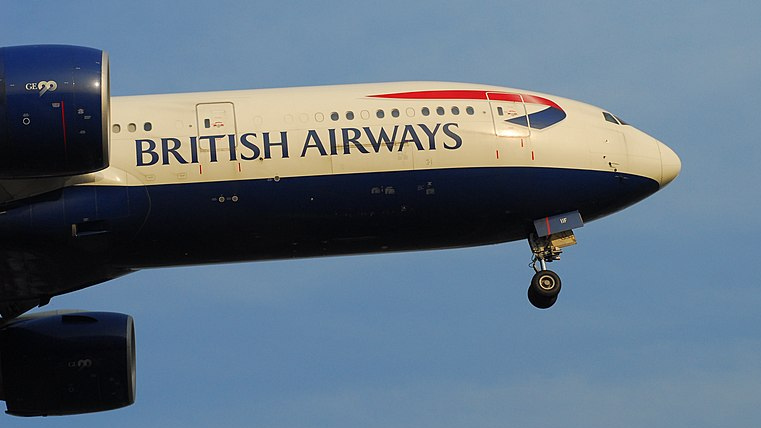 Самолет British Airways