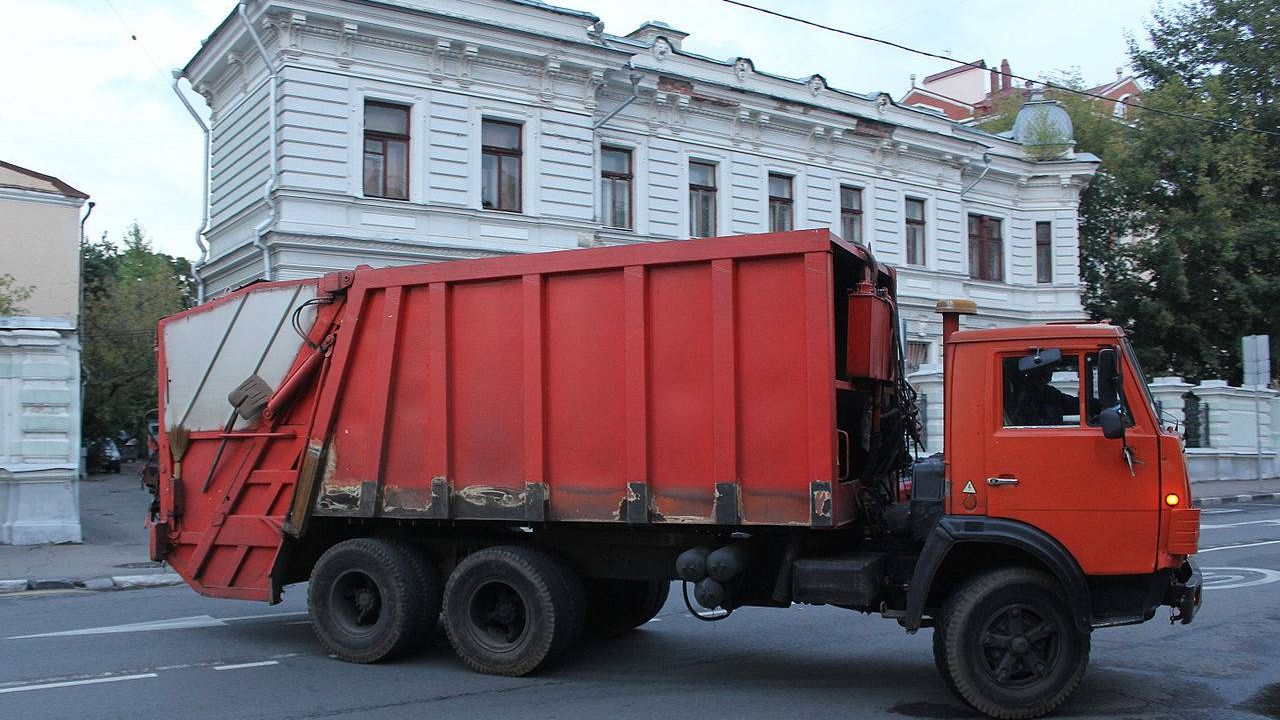 КАМАЗ 53212 мусоровоз