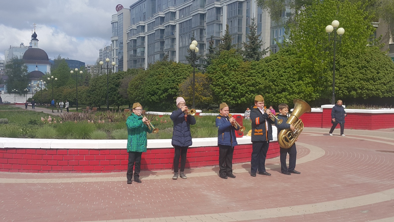 Выступление детского коллектива в День Победы 2021. Белгород