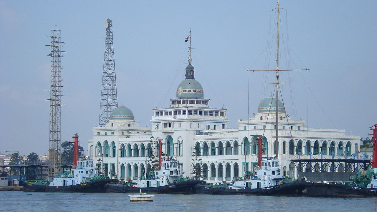 Здание администрации Суэцкого канала в Порт-Саиде