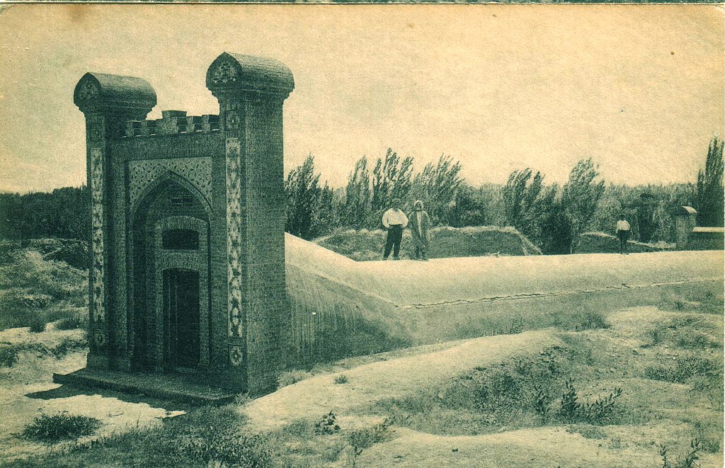 Самарканд. Внешний вид остатков обсерватории Улугбека. 1929 год