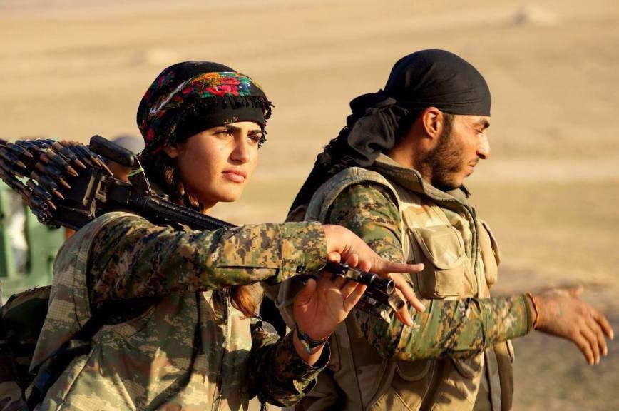 Сирийские курды попросили Дамаск использовать средства ПВО против сил Турции