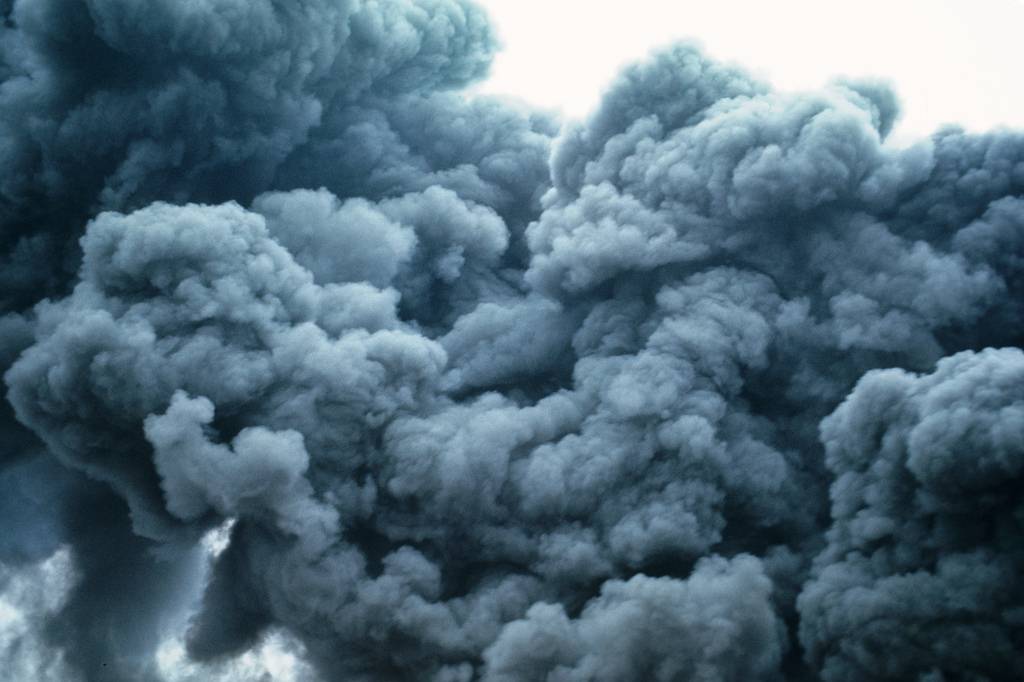 Дым от покрышек