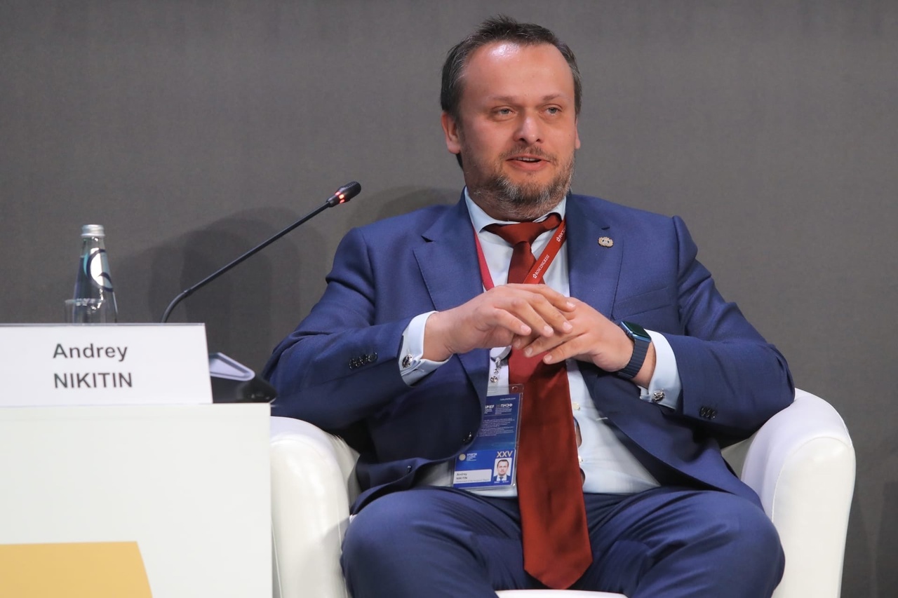 Губернатор Андрей Никитин на ПМЭФ-2022