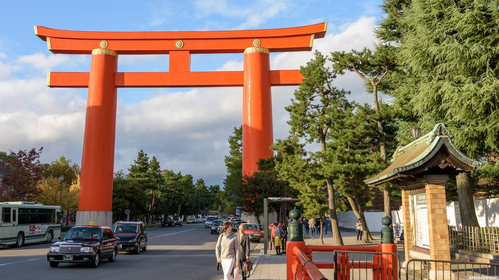 Ворота тории, Киото, Япония 01.11.2016