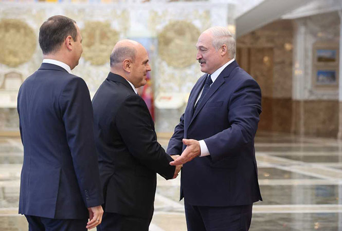 Александр Лукашенко, Михаил Мишустин, Роман Головченко. 3 сентября 2020 года, Минск