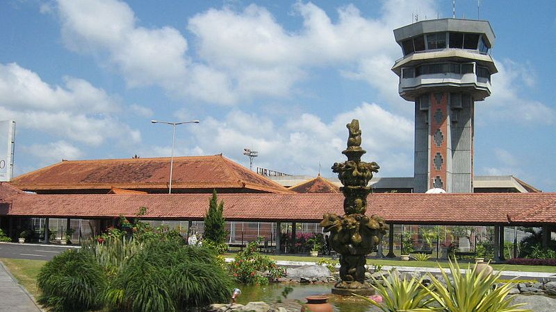Международный аэропорт Нгурах-Рай. Денпасар, о. Бали, Индонезия