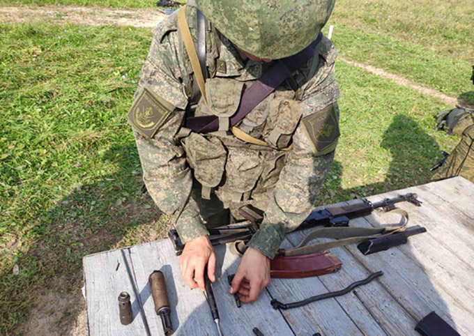 В Калининградской области стартовали сборы с сержантами общевойскового объединения