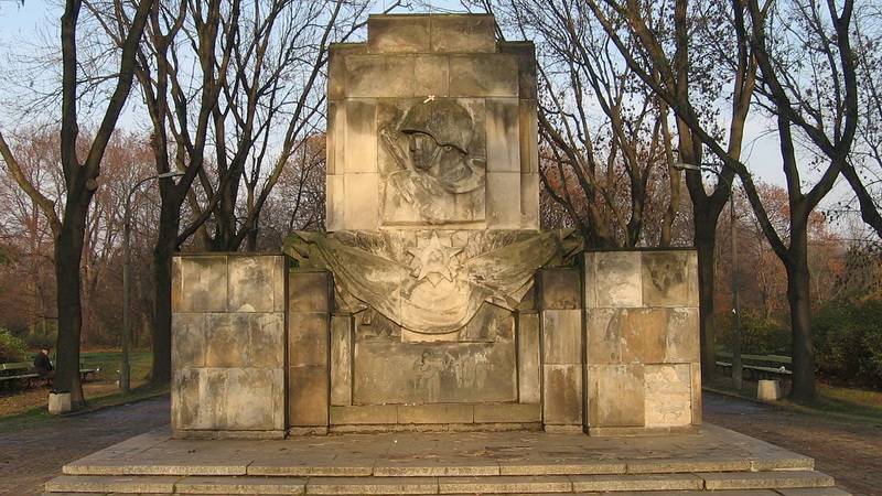 Варшава.Памятник благодарности Красной Армии