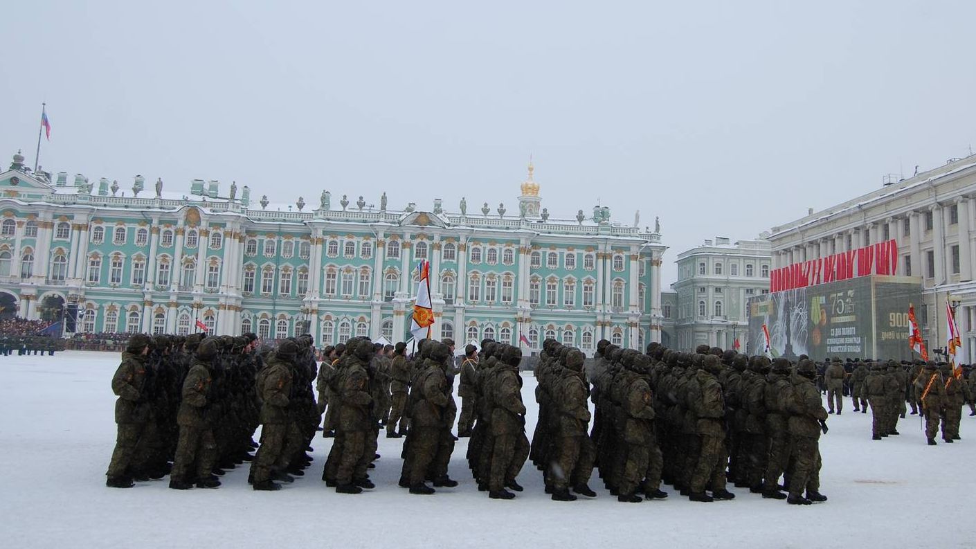 Прохождение подразделений частей Западного военного округа, Дворцовая площадь, Санкт-Петербург